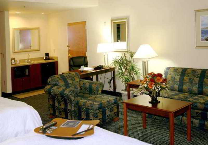 Hampton Inn Jacksonville I-10 West Room photo
